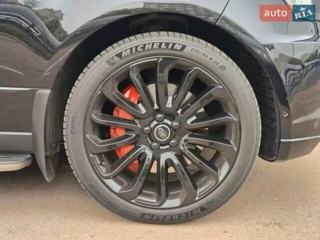 Чорний Ленд Ровер Рендж Ровер, об'ємом двигуна 4.4 л та пробігом 134 тис. км за 46999 $, фото 5 на Automoto.ua