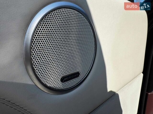 Чорний Ленд Ровер Рендж Ровер, об'ємом двигуна 4.4 л та пробігом 168 тис. км за 49840 $, фото 18 на Automoto.ua