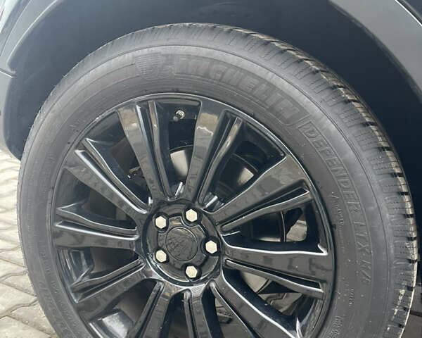 Чорний Ленд Ровер Рендж Ровер, об'ємом двигуна 2 л та пробігом 152 тис. км за 18500 $, фото 10 на Automoto.ua