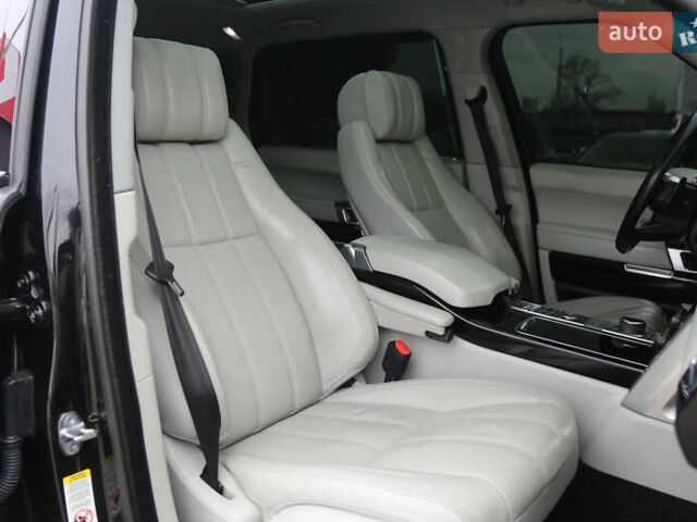 Чорний Ленд Ровер Рендж Ровер, об'ємом двигуна 5 л та пробігом 154 тис. км за 55000 $, фото 11 на Automoto.ua