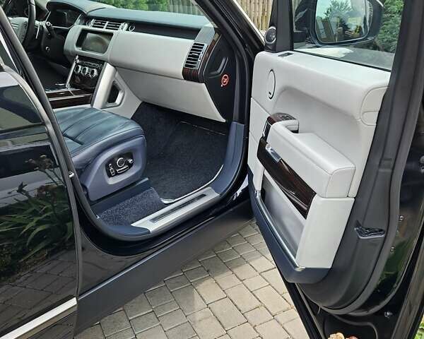 Черный Ленд Ровер Рендж Ровер, объемом двигателя 4.37 л и пробегом 120 тыс. км за 69000 $, фото 8 на Automoto.ua