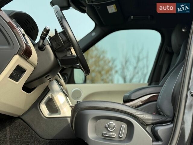 Чорний Ленд Ровер Рендж Ровер, об'ємом двигуна 2.99 л та пробігом 133 тис. км за 49000 $, фото 21 на Automoto.ua