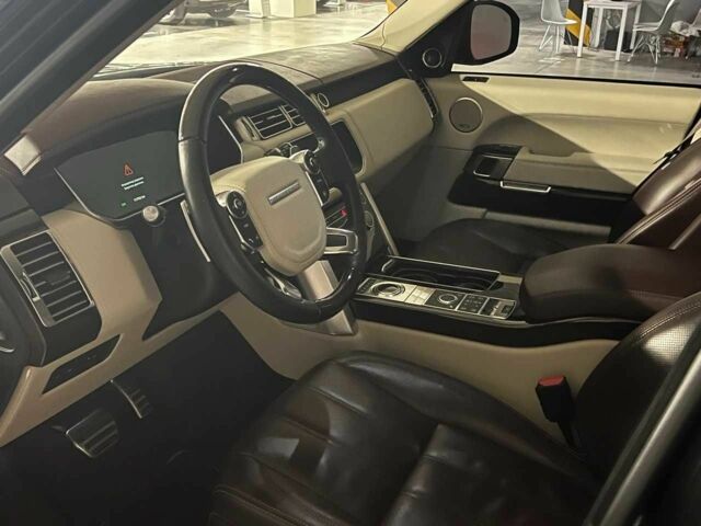 Чорний Ленд Ровер Рендж Ровер, об'ємом двигуна 4.4 л та пробігом 167 тис. км за 55000 $, фото 4 на Automoto.ua