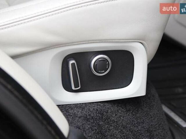 Чорний Ленд Ровер Рендж Ровер, об'ємом двигуна 5 л та пробігом 154 тис. км за 55000 $, фото 14 на Automoto.ua