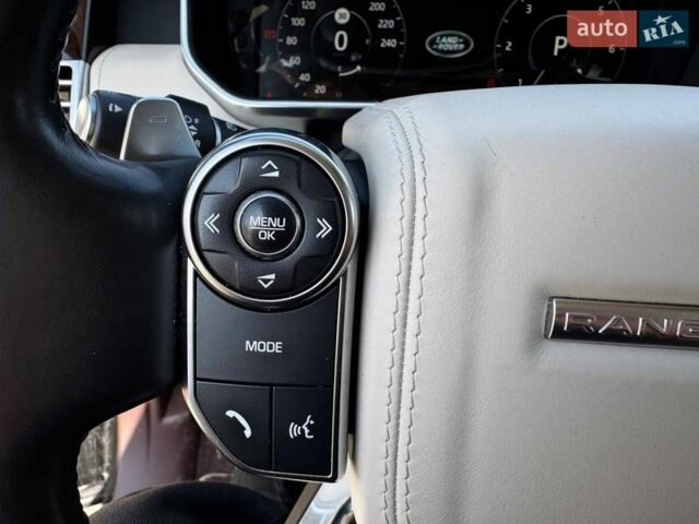 Чорний Ленд Ровер Рендж Ровер, об'ємом двигуна 4.4 л та пробігом 168 тис. км за 49840 $, фото 24 на Automoto.ua