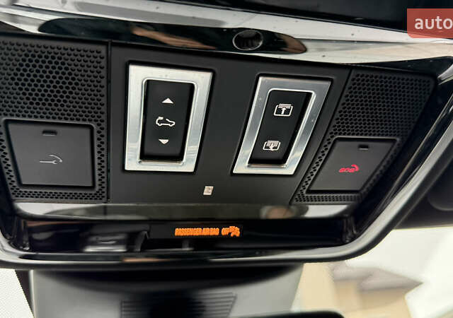 Чорний Ленд Ровер Рендж Ровер, об'ємом двигуна 5 л та пробігом 103 тис. км за 62000 $, фото 42 на Automoto.ua