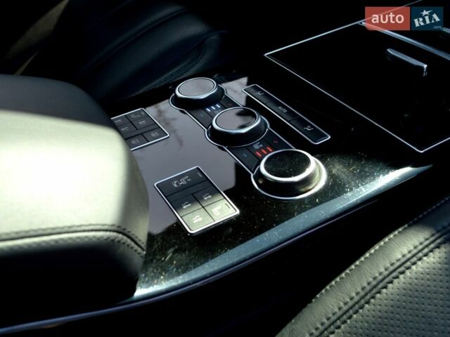 Чорний Ленд Ровер Рендж Ровер, об'ємом двигуна 4.37 л та пробігом 199 тис. км за 39999 $, фото 47 на Automoto.ua