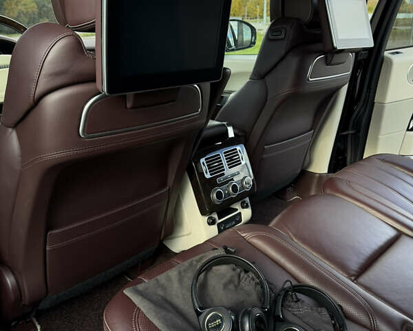 Черный Ленд Ровер Рендж Ровер, объемом двигателя 4.4 л и пробегом 108 тыс. км за 65000 $, фото 14 на Automoto.ua