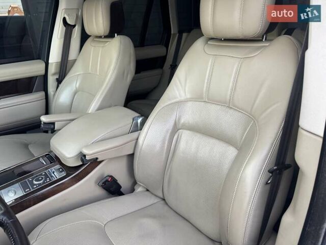 Чорний Ленд Ровер Рендж Ровер, об'ємом двигуна 2.99 л та пробігом 183 тис. км за 53900 $, фото 107 на Automoto.ua