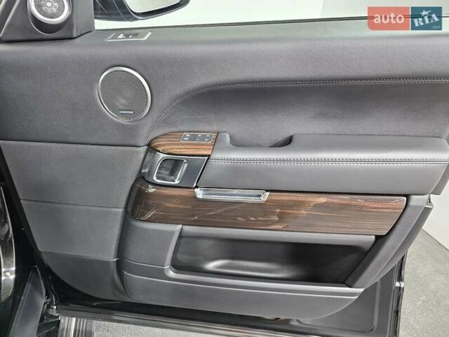 Черный Ленд Ровер Рендж Ровер, объемом двигателя 4.37 л и пробегом 116 тыс. км за 49999 $, фото 19 на Automoto.ua