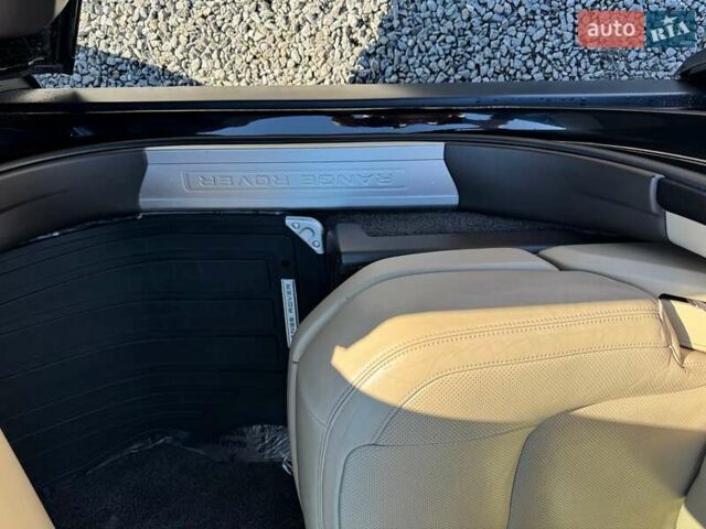 Черный Ленд Ровер Рендж Ровер, объемом двигателя 2.99 л и пробегом 183 тыс. км за 48900 $, фото 44 на Automoto.ua