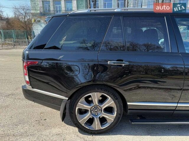 Чорний Ленд Ровер Рендж Ровер, об'ємом двигуна 4.4 л та пробігом 168 тис. км за 49840 $, фото 5 на Automoto.ua