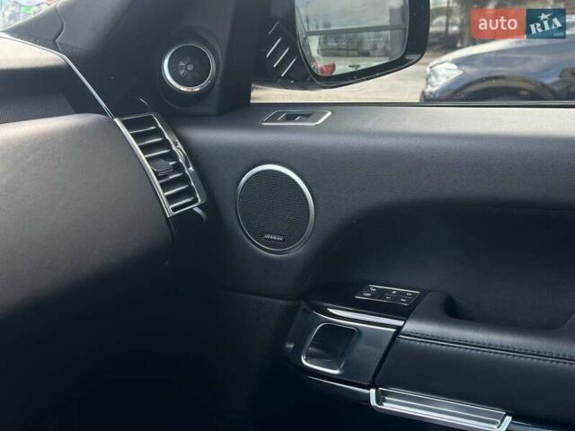 Черный Ленд Ровер Рендж Ровер, объемом двигателя 4.37 л и пробегом 115 тыс. км за 51500 $, фото 20 на Automoto.ua