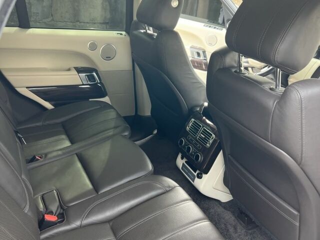 Черный Ленд Ровер Рендж Ровер, объемом двигателя 4.4 л и пробегом 179 тыс. км за 44500 $, фото 9 на Automoto.ua