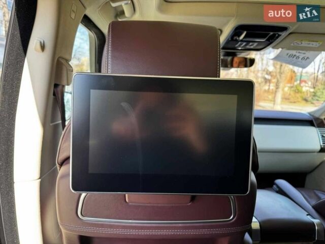 Чорний Ленд Ровер Рендж Ровер, об'ємом двигуна 4.4 л та пробігом 168 тис. км за 49840 $, фото 35 на Automoto.ua