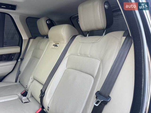 Чорний Ленд Ровер Рендж Ровер, об'ємом двигуна 2.99 л та пробігом 183 тис. км за 53900 $, фото 121 на Automoto.ua