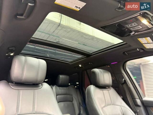 Черный Ленд Ровер Рендж Ровер, объемом двигателя 2.99 л и пробегом 104 тыс. км за 55990 $, фото 16 на Automoto.ua