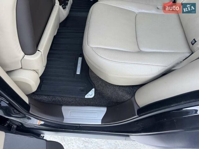 Чорний Ленд Ровер Рендж Ровер, об'ємом двигуна 2.99 л та пробігом 183 тис. км за 53900 $, фото 123 на Automoto.ua