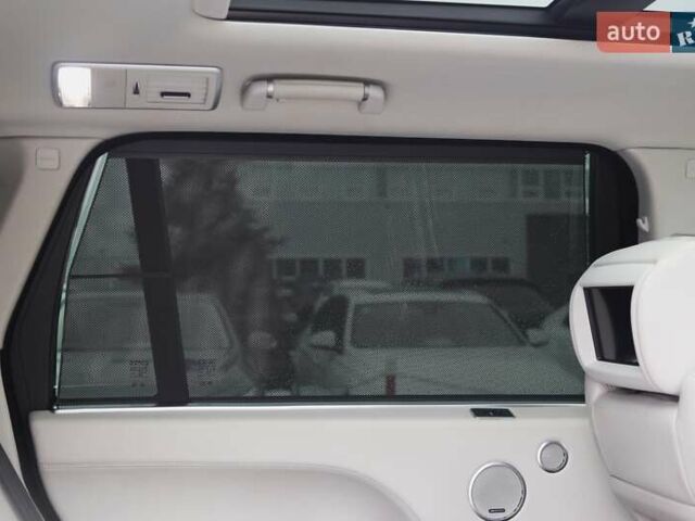 Чорний Ленд Ровер Рендж Ровер, об'ємом двигуна 5 л та пробігом 154 тис. км за 55000 $, фото 34 на Automoto.ua