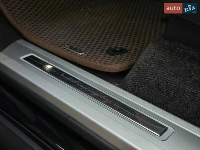 Чорний Ленд Ровер Рендж Ровер, об'ємом двигуна 4.4 л та пробігом 134 тис. км за 49999 $, фото 22 на Automoto.ua