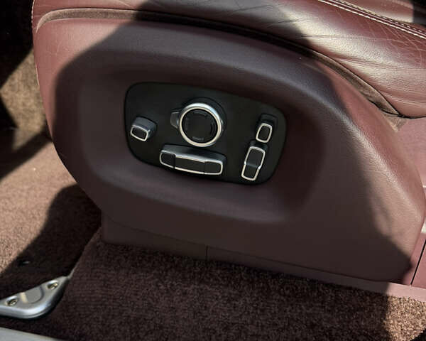 Черный Ленд Ровер Рендж Ровер, объемом двигателя 4.4 л и пробегом 108 тыс. км за 65000 $, фото 10 на Automoto.ua