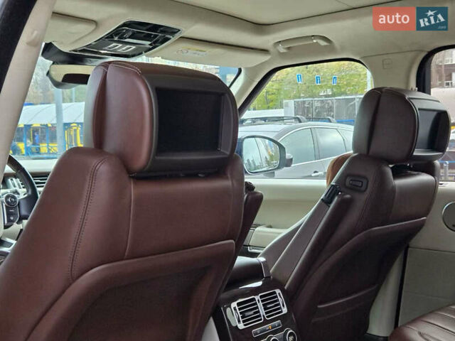 Чорний Ленд Ровер Рендж Ровер, об'ємом двигуна 4.4 л та пробігом 134 тис. км за 49999 $, фото 34 на Automoto.ua