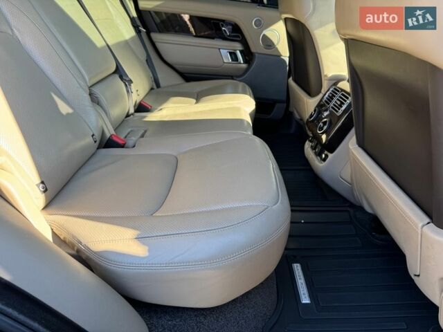 Черный Ленд Ровер Рендж Ровер, объемом двигателя 2.99 л и пробегом 183 тыс. км за 48900 $, фото 29 на Automoto.ua