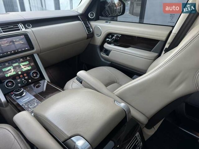 Чорний Ленд Ровер Рендж Ровер, об'ємом двигуна 2.99 л та пробігом 183 тис. км за 53900 $, фото 112 на Automoto.ua