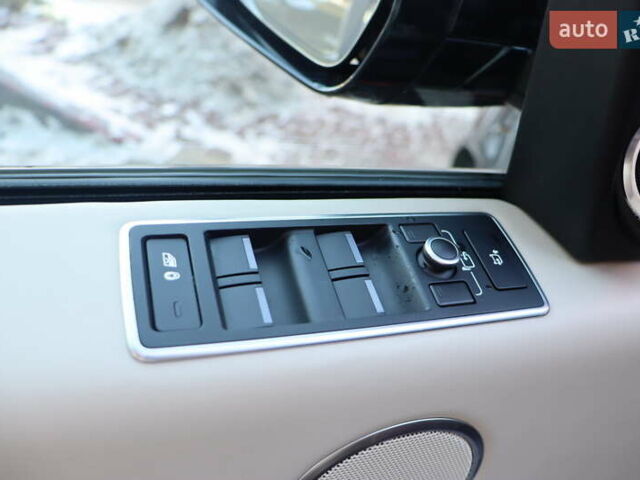 Черный Ленд Ровер Рендж Ровер, объемом двигателя 4.4 л и пробегом 109 тыс. км за 63900 $, фото 14 на Automoto.ua