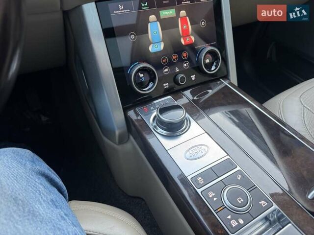 Чорний Ленд Ровер Рендж Ровер, об'ємом двигуна 2.99 л та пробігом 183 тис. км за 53900 $, фото 98 на Automoto.ua