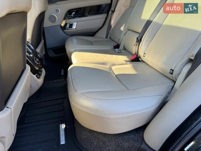 Черный Ленд Ровер Рендж Ровер, объемом двигателя 2.99 л и пробегом 183 тыс. км за 48900 $, фото 13 на Automoto.ua