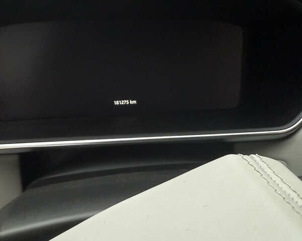 Черный Ленд Ровер Рендж Ровер, объемом двигателя 2.99 л и пробегом 197 тыс. км за 34500 $, фото 16 на Automoto.ua