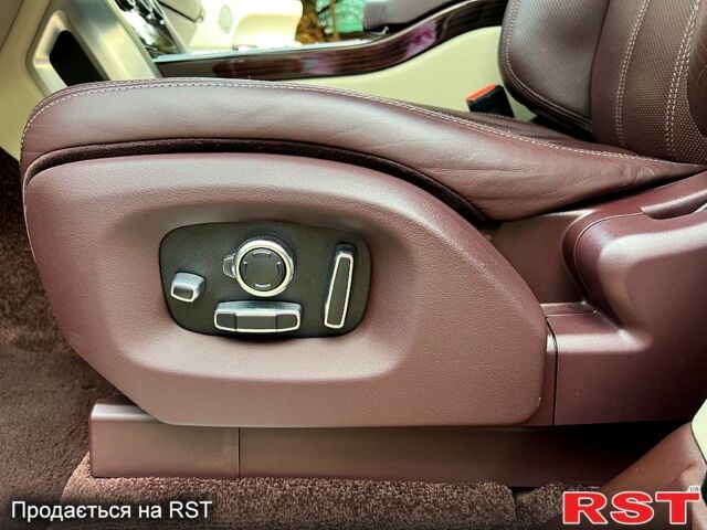 Черный Ленд Ровер Рендж Ровер, объемом двигателя 4.4 л и пробегом 186 тыс. км за 50000 $, фото 3 на Automoto.ua