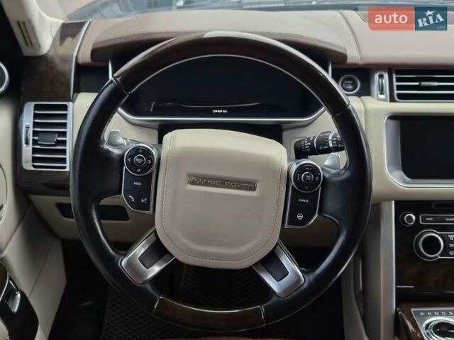 Чорний Ленд Ровер Рендж Ровер, об'ємом двигуна 4.4 л та пробігом 134 тис. км за 46999 $, фото 30 на Automoto.ua