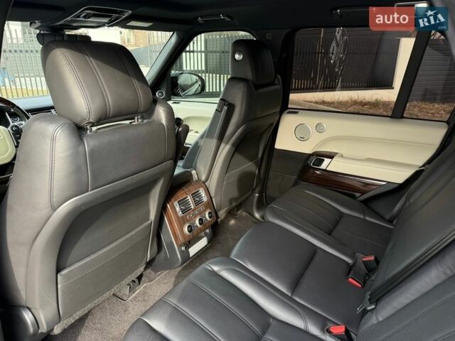 Чорний Ленд Ровер Рендж Ровер, об'ємом двигуна 2.99 л та пробігом 133 тис. км за 49000 $, фото 30 на Automoto.ua