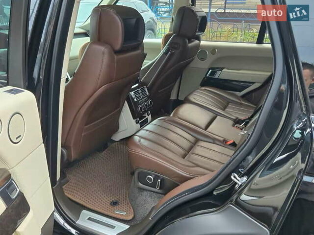 Чорний Ленд Ровер Рендж Ровер, об'ємом двигуна 4.4 л та пробігом 134 тис. км за 53999 $, фото 15 на Automoto.ua