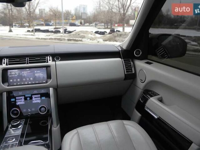 Чорний Ленд Ровер Рендж Ровер, об'ємом двигуна 5 л та пробігом 154 тис. км за 55000 $, фото 17 на Automoto.ua