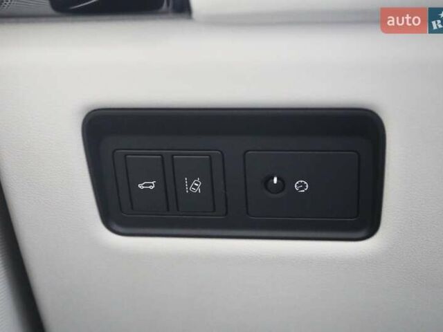 Чорний Ленд Ровер Рендж Ровер, об'ємом двигуна 5 л та пробігом 154 тис. км за 55000 $, фото 37 на Automoto.ua