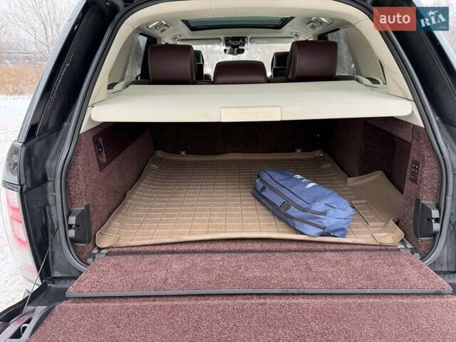 Чорний Ленд Ровер Рендж Ровер, об'ємом двигуна 4.4 л та пробігом 168 тис. км за 52940 $, фото 26 на Automoto.ua