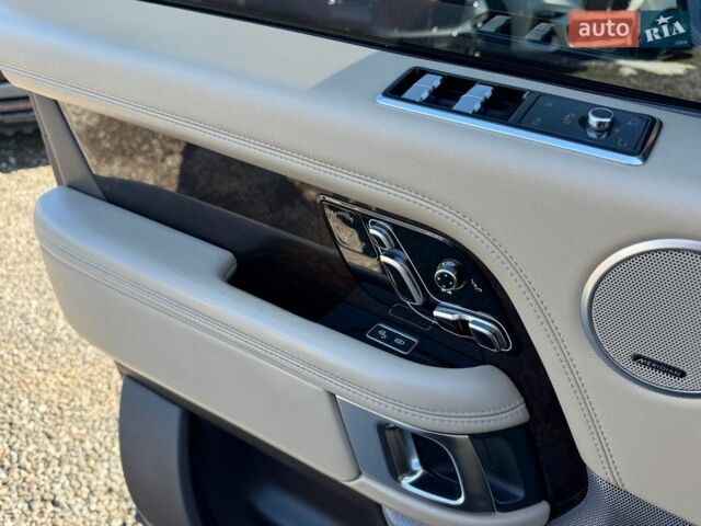 Черный Ленд Ровер Рендж Ровер, объемом двигателя 2.99 л и пробегом 183 тыс. км за 48900 $, фото 59 на Automoto.ua