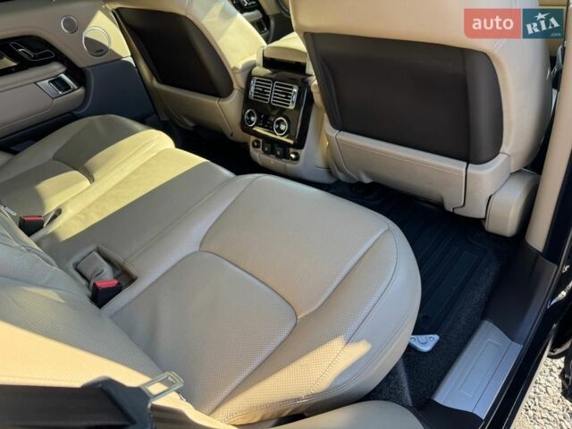 Черный Ленд Ровер Рендж Ровер, объемом двигателя 2.99 л и пробегом 183 тыс. км за 48900 $, фото 26 на Automoto.ua