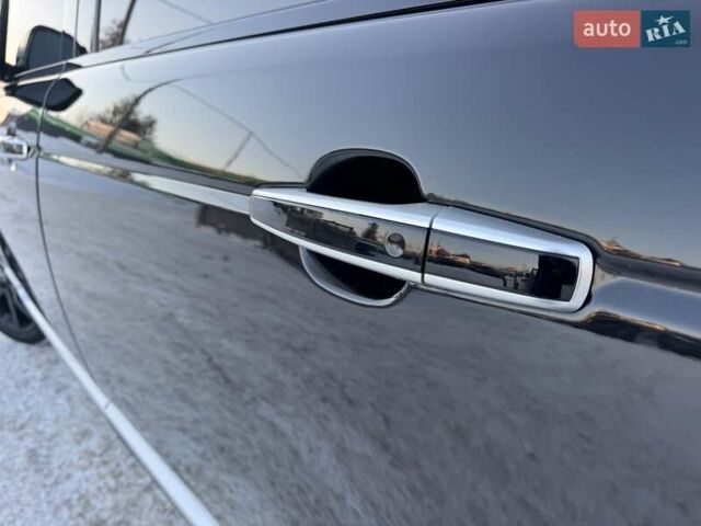 Чорний Ленд Ровер Рендж Ровер, об'ємом двигуна 2.99 л та пробігом 183 тис. км за 53900 $, фото 126 на Automoto.ua