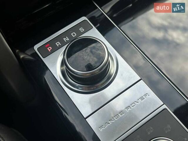 Черный Ленд Ровер Рендж Ровер, объемом двигателя 4.37 л и пробегом 115 тыс. км за 51500 $, фото 17 на Automoto.ua