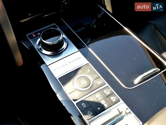 Чорний Ленд Ровер Рендж Ровер, об'ємом двигуна 4.37 л та пробігом 199 тис. км за 39999 $, фото 31 на Automoto.ua