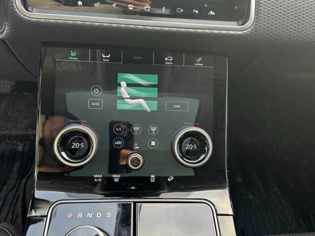 Черный Ленд Ровер Рендж Ровер, объемом двигателя 2 л и пробегом 103 тыс. км за 32000 $, фото 9 на Automoto.ua