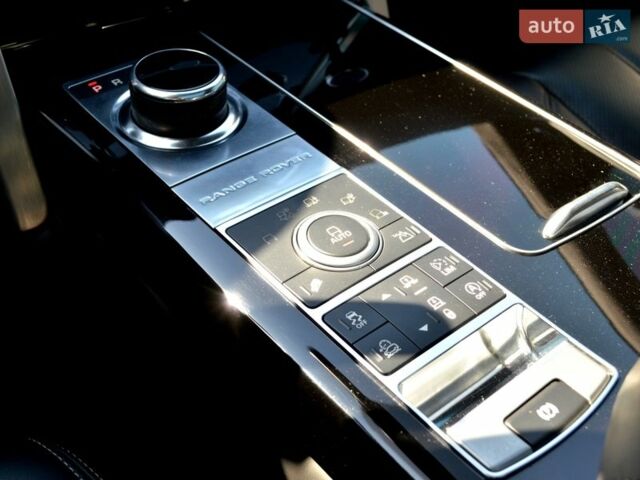 Чорний Ленд Ровер Рендж Ровер, об'ємом двигуна 4.37 л та пробігом 199 тис. км за 39999 $, фото 30 на Automoto.ua
