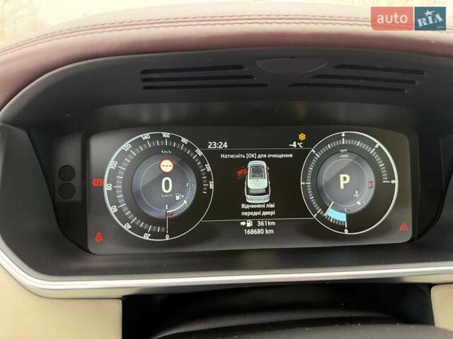 Чорний Ленд Ровер Рендж Ровер, об'ємом двигуна 4.4 л та пробігом 168 тис. км за 52940 $, фото 19 на Automoto.ua