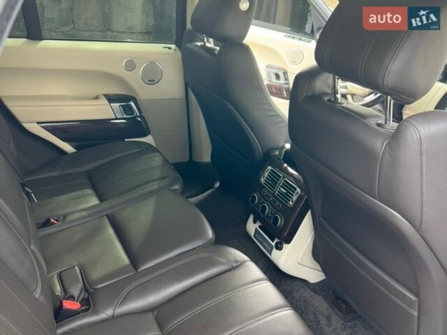 Черный Ленд Ровер Рендж Ровер, объемом двигателя 4.37 л и пробегом 179 тыс. км за 44500 $, фото 12 на Automoto.ua