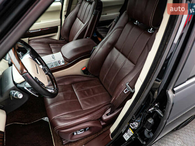 Чорний Ленд Ровер Рендж Ровер, об'ємом двигуна 4.4 л та пробігом 157 тис. км за 46153 $, фото 11 на Automoto.ua