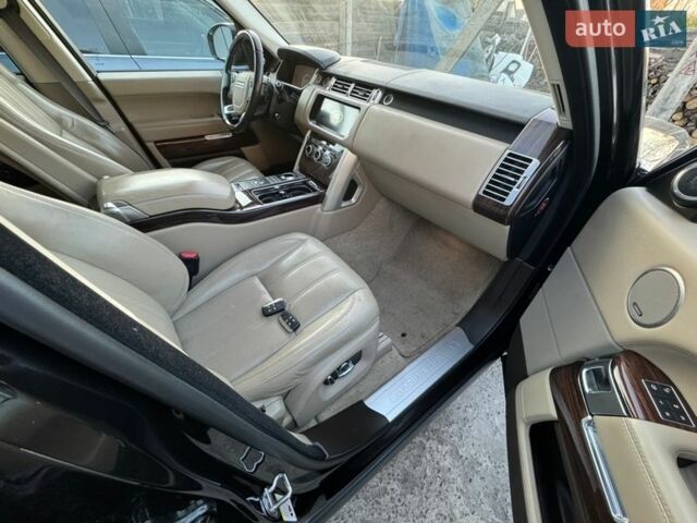 Чорний Ленд Ровер Рендж Ровер, об'ємом двигуна 3 л та пробігом 212 тис. км за 28000 $, фото 9 на Automoto.ua